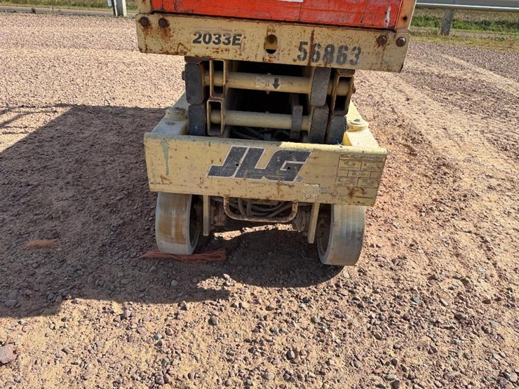 jlg-2033e-image-10