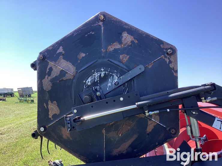 2005-case-ih-1020-image-11