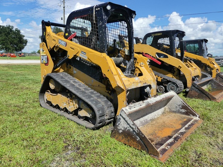 caterpillar-259d3-image-1