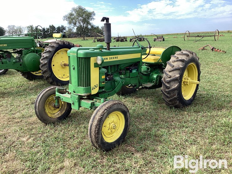 1956-john-deere-420-image-1