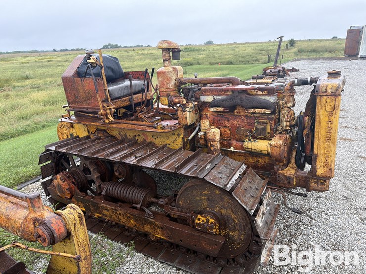 caterpillar-d4-image-4