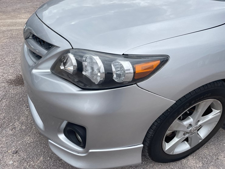 #2765-•-2011-toyota-corolla-(title-in-delay)-image-11