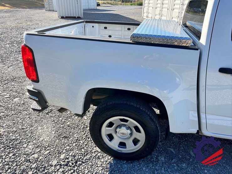 2021-chevrolet-colorado-image-28