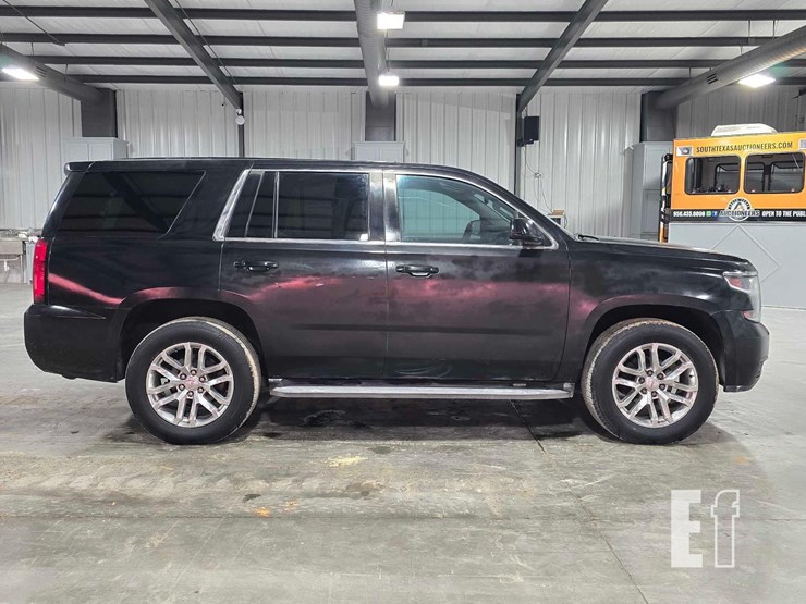 2015-chevrolet-tahoe-police-image-6