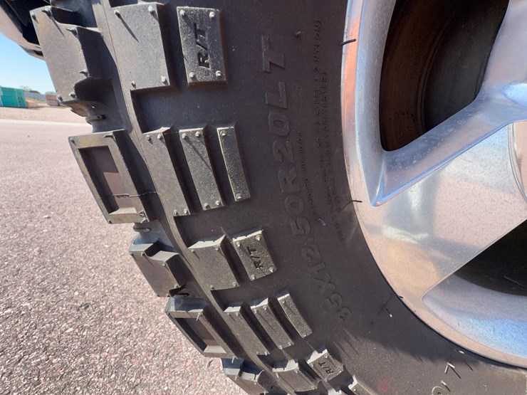 2019-gmc-sierra-2500-image-9