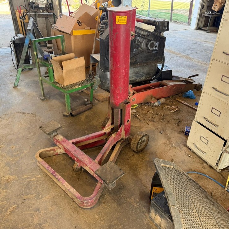 #46816 • Pneumatic Air Bumper Jack INV#46816