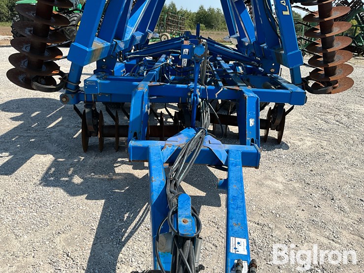 2012-landoll-7431-29-image-10