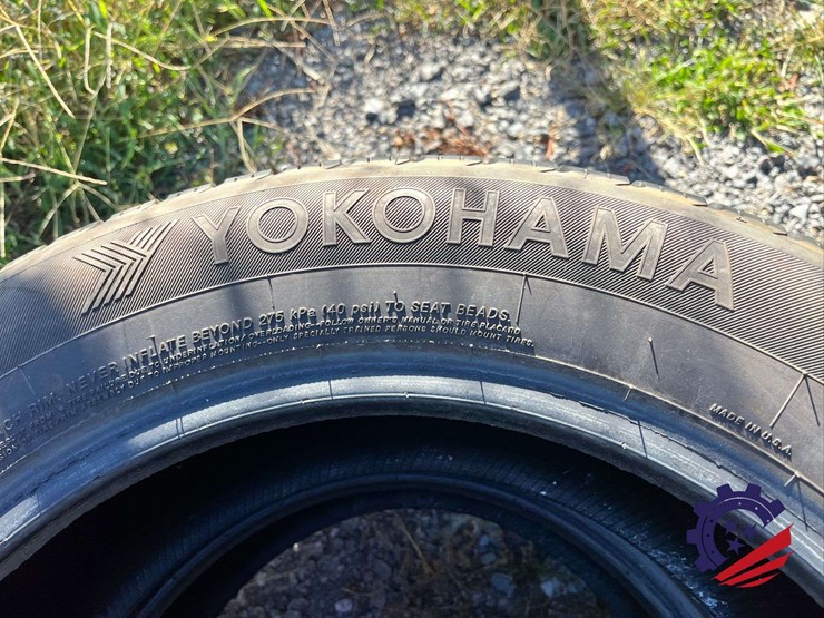 yokohama-215/65r17-avid-touring-s-tires-image-3