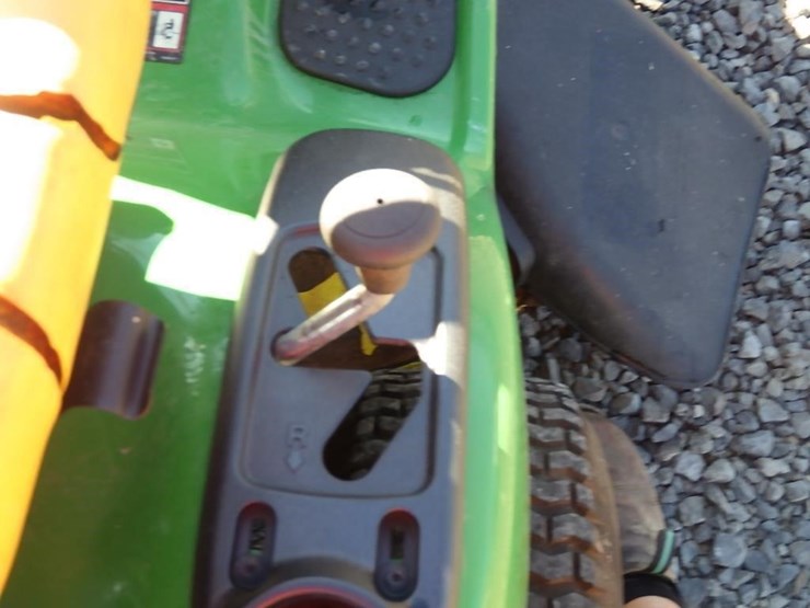 john-deere-d105-image-17