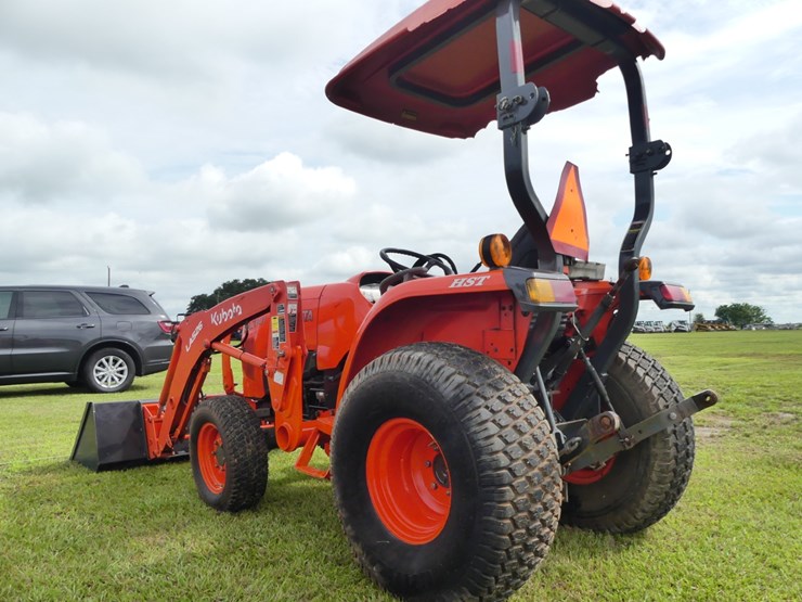 kubota-l3301-image-4