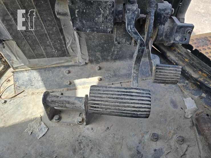 1994-caterpillar-d6h-xl-ii-image-22