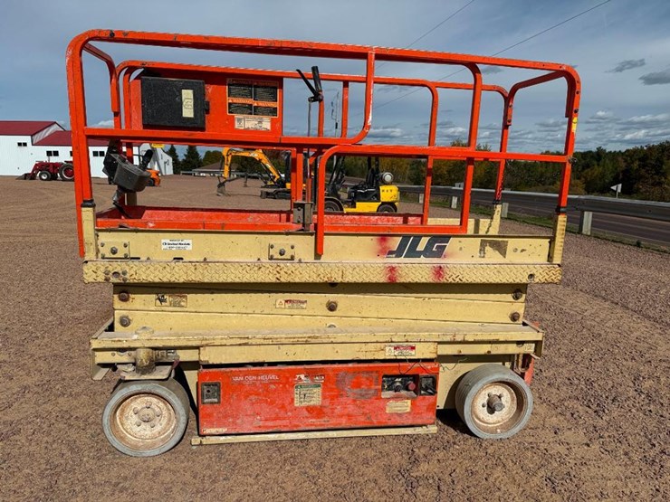 jlg-2033e-image-9