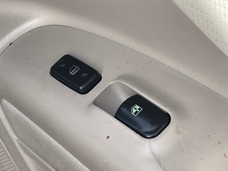 #203-•-2008-hyundai-sonata-(has-wi-title)-image-81