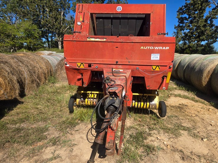 2001-new-holland-648-image-12