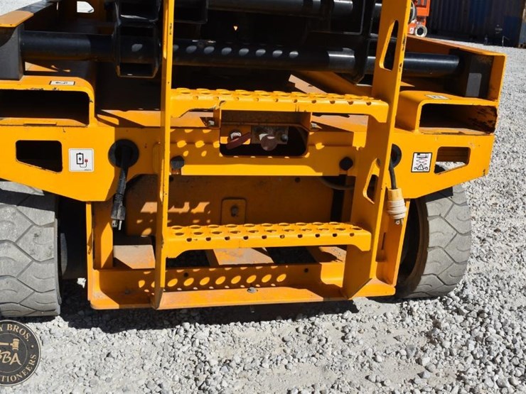 2018-jcb-s3246e-image-14