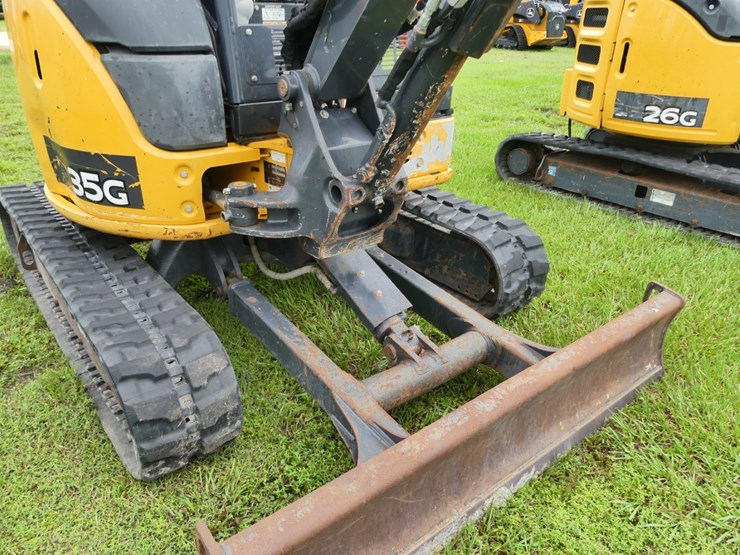 2018-deere-85g-image-10