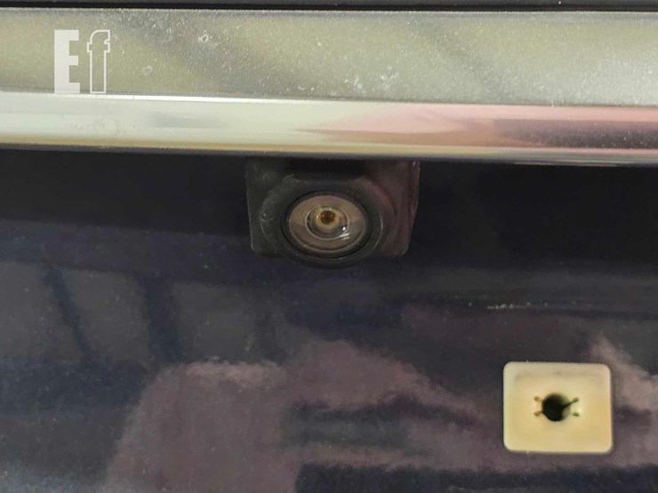 2019-cadillac-xt5-image-16