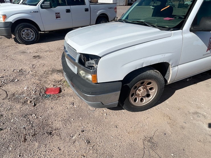 2005-chevrolet-silverado-1500-image-10