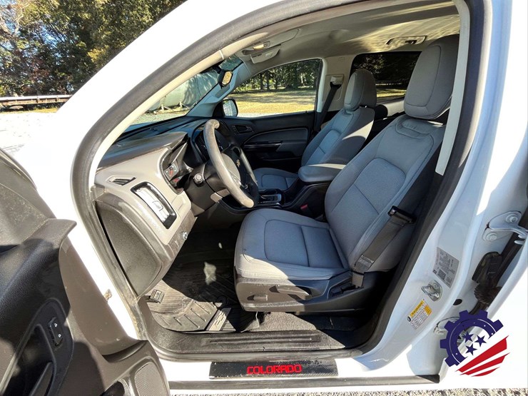 2021-chevrolet-colorado-image-63