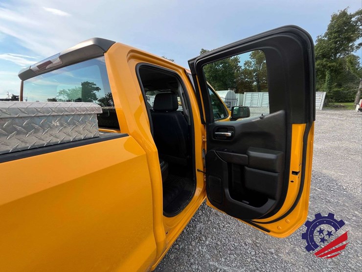 2019-chevrolet-silverado-1500-image-37