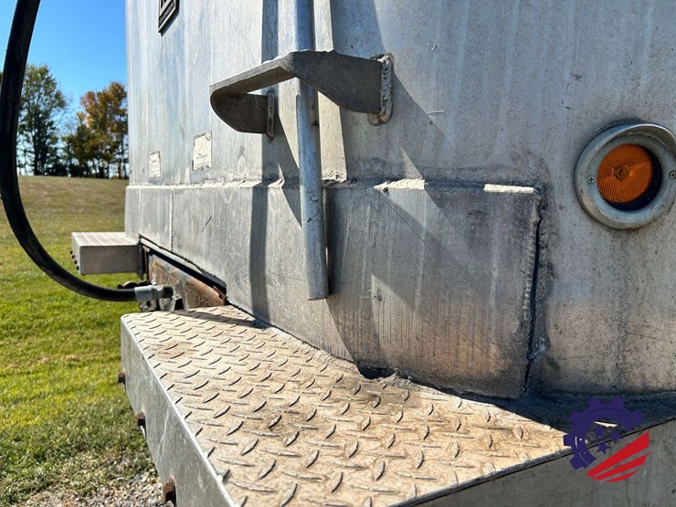 2000-east-t/a-aluminum-combo-30-dump-trailer-image-9