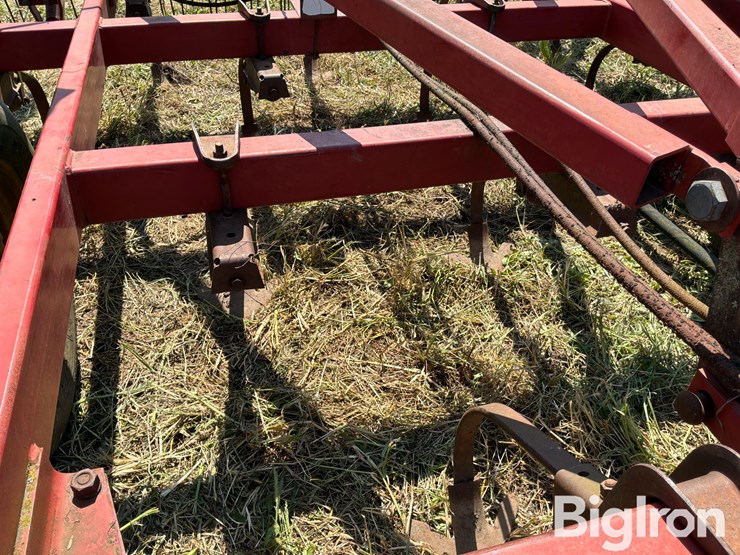 case-ih-4800-image-13