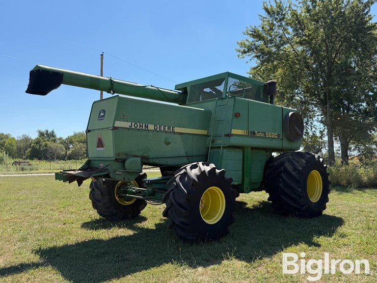 1982-john-deere-6620-image-5