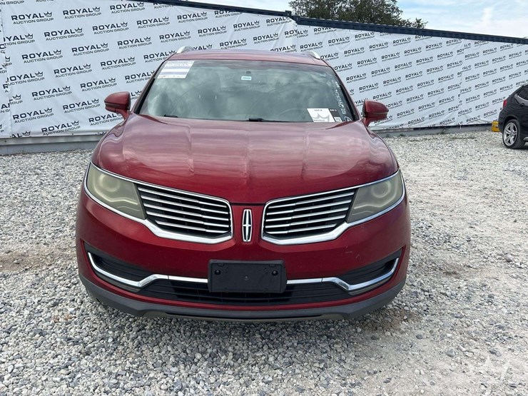 2016-lincoln-mkx-image-27
