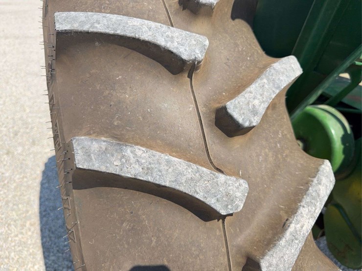 john-deere-730-image-19