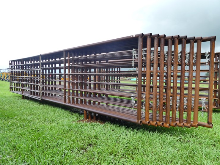 (10)-24'-free-standing-panels-image-1