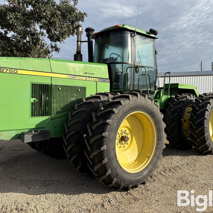 1992 JOHN DEERE 8760