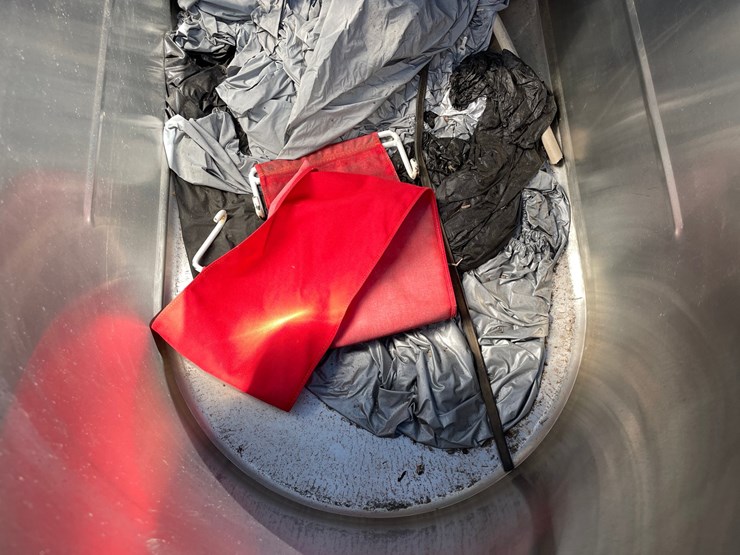 #3004-•-fernoille-sports-whirlpool-image-9
