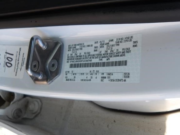 2015-ford-escape-se-image-26