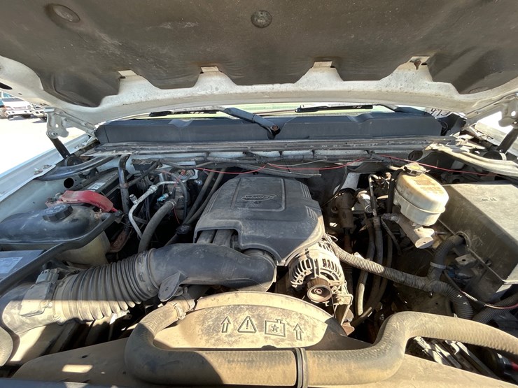 2009-chevrolet-2500-image-16