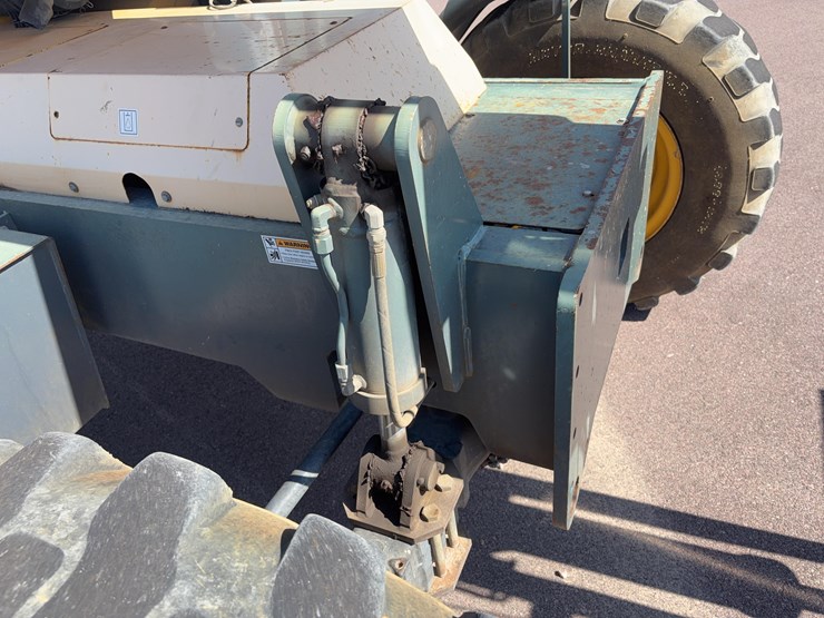 gehl-rs8-44-image-15