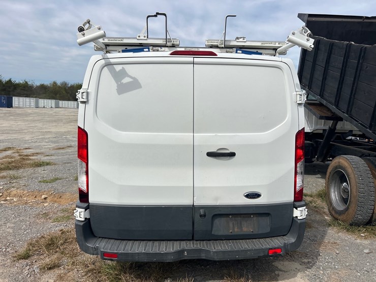 2016-ford-transit-image-5