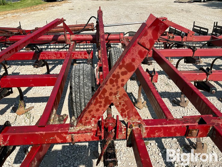 case-ih-4800-image-13