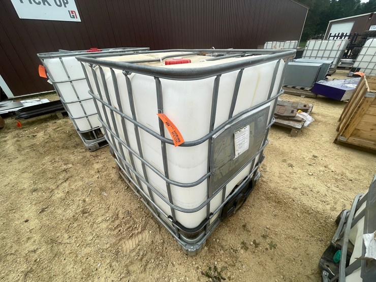 #3038-•-caged-poly-water-totes-image-3