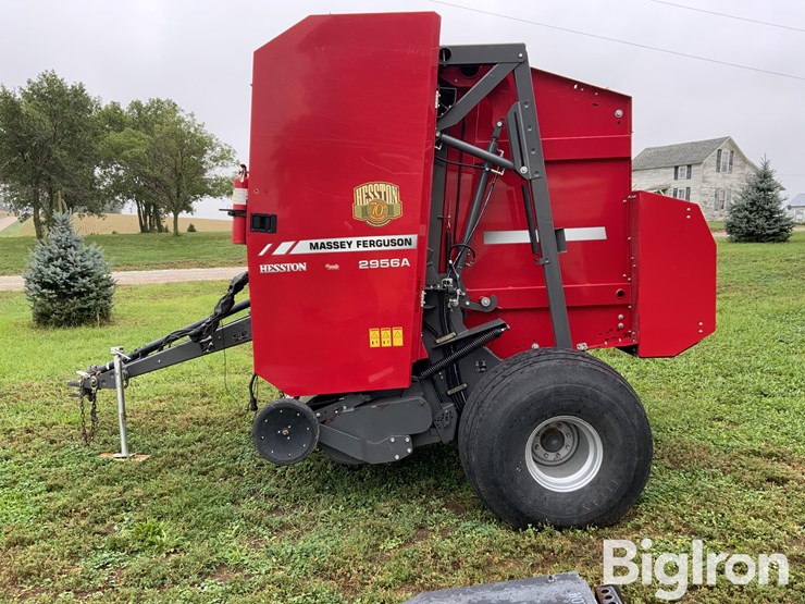 2017-massey-ferguson-2956a-image-8