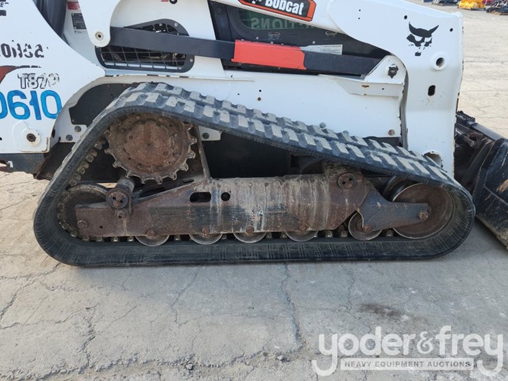 2021-bobcat-t870-image-25