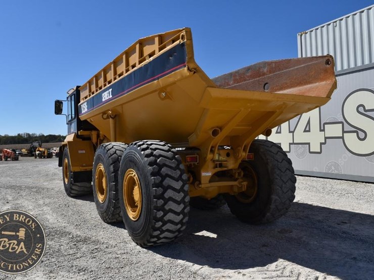 1997-caterpillar-d250e-ii-image-15