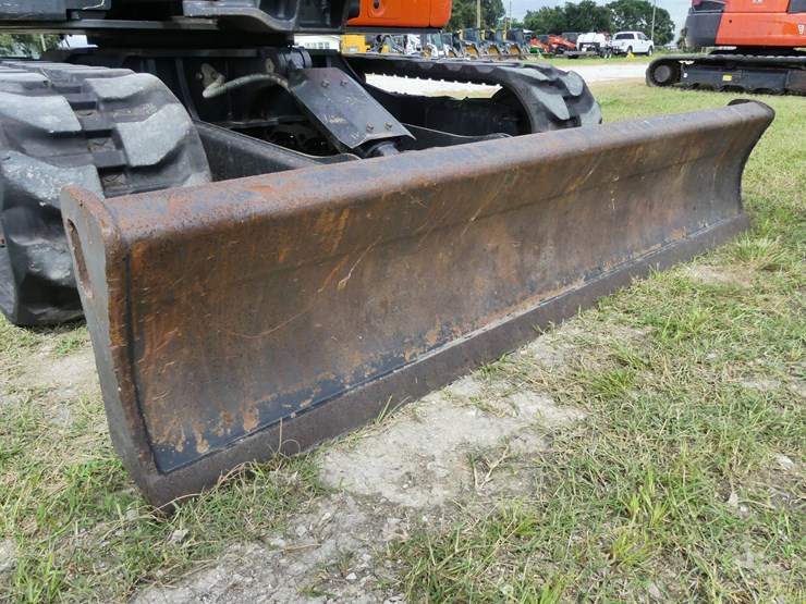 kubota-kx057-5-image-8
