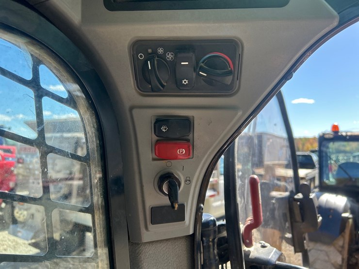 caterpillar-299d-image-49