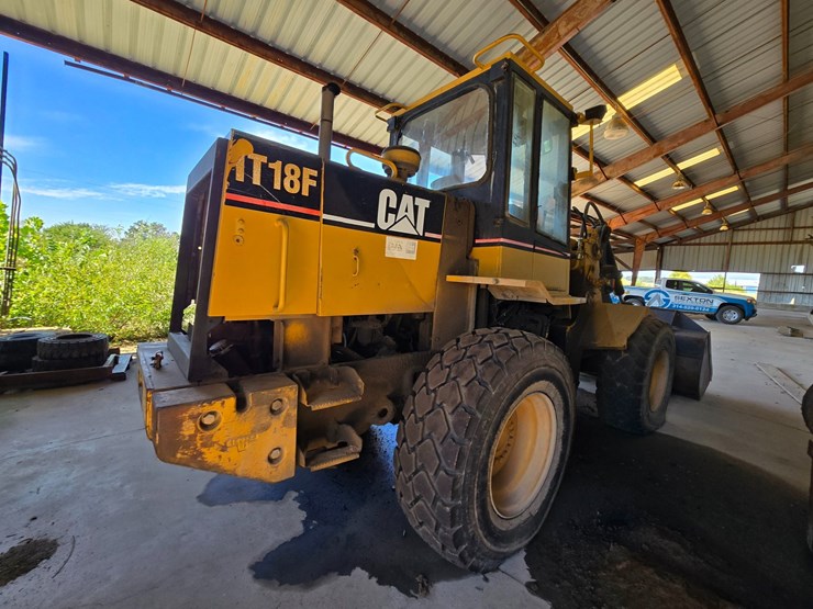 caterpillar-it18f-image-7