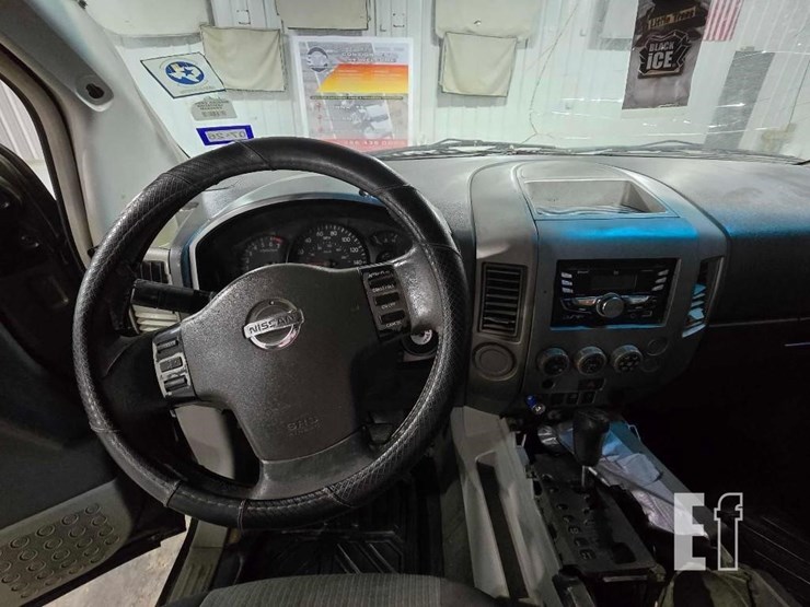2004-nissan-titan-image-11