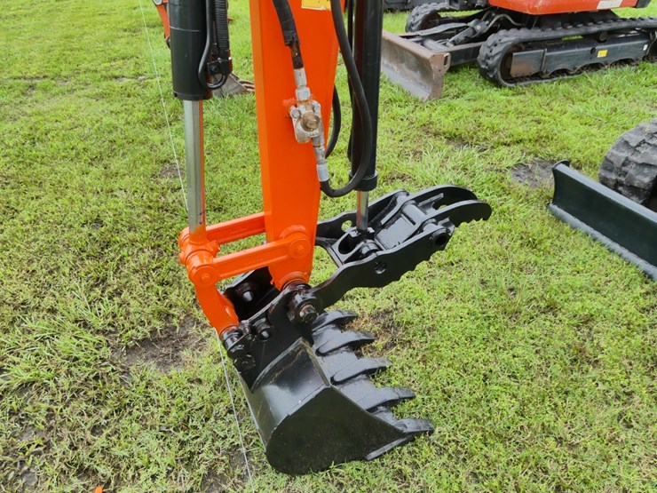 kubota-u27-4-image-8