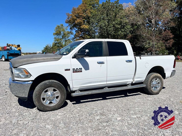 2015-ram-2500-hd-image-1