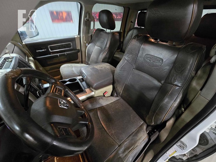 2012-ram-2500-laramie-longhorn-image-9