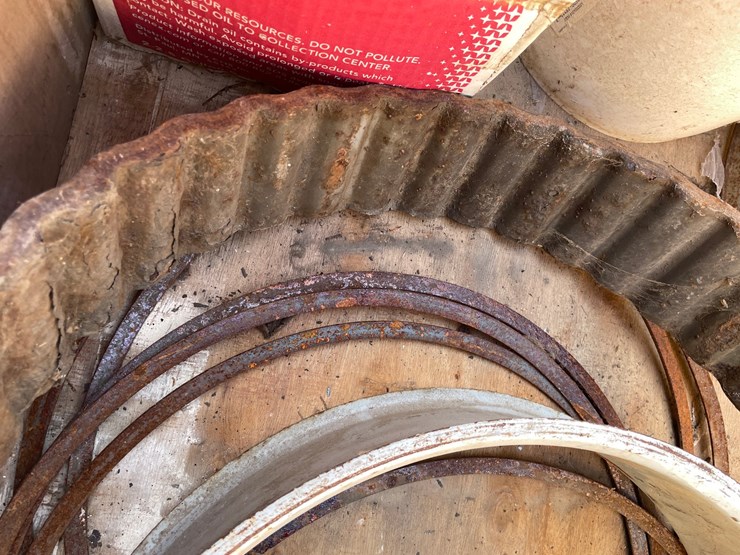 #3025-•-misc.-implement-rims-and-truck-spacer-rings-image-9