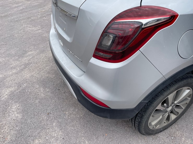 2017-buick-encore-image-15